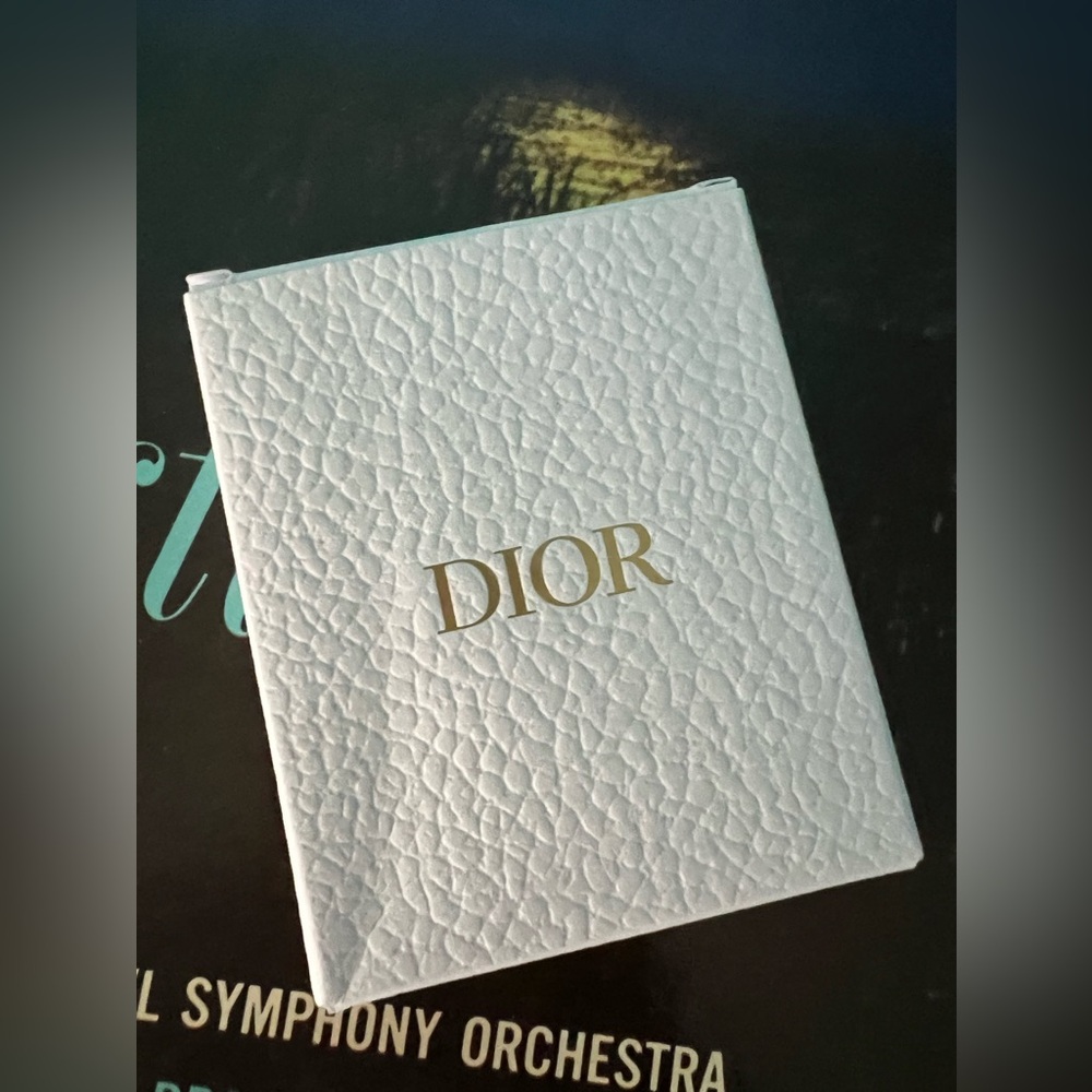 NIB Dior Beauty Bracelet/Choker - Picture 3 of 4
